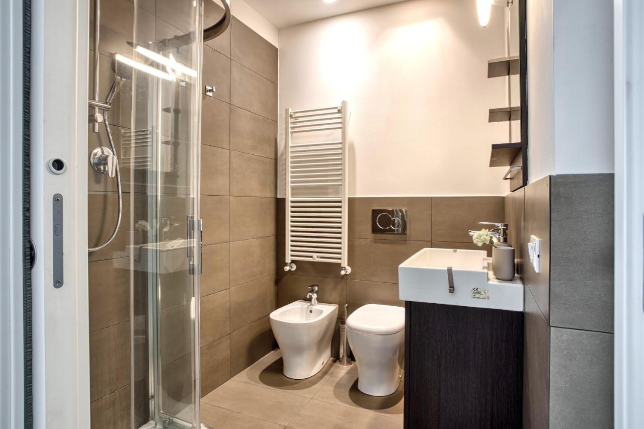 Joivy Vibrant 2Bed Apt With Balcony Milano Esterno foto